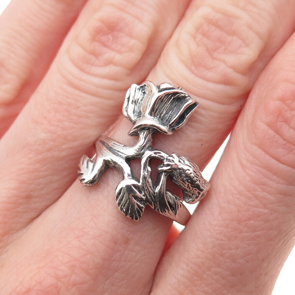 925 Sterling Silver Vintage Floral Oxidized Ring Size 8